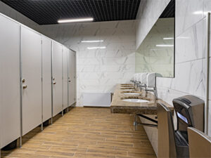 ristrutturazione-bagni-servizi-igienici-commerciali